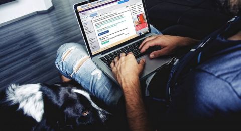 60% من شكاوى الجمهور العربي المتعلقة باستخدام منصات السوشيال ميديا تتعلق بالابتزاز الجنسي، التنمّر والتشهير