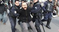مصرع شخصين وتوسع رقعة الاحتجاجات في تركيا الى أكثر من 30 مدينة (فيديو)