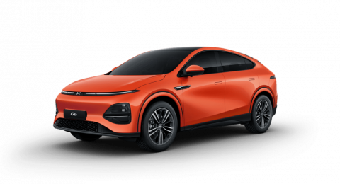 %45 ضريبة على السيارات الكهربائية الخاصة و%35 على التجارية في 2025