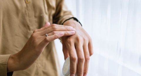 طرق بسيطة للوقاية من ظهور علامات تمدد الجلد