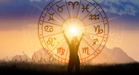 أكثر الأبراج التي تنجح فيها النساء في العمل والحياة المهنية