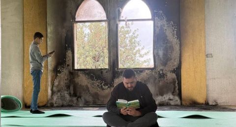 الأزهر يندد بإحراق مسجد في الضفة الغربية ويطالب بتحرك دولي عاجل