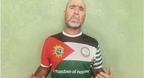 كانتونـا يثير غضباً واسعاً بعد ظهوره بقميص يصوّره يركل رأس نتنياهو