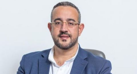 بحث: 50% من النساء العربيات يمتلكن مستوى متدنياً في اللغة العبرية وهو العائق الأساسي لاندماجهن في العمل