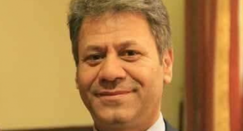 د. شفيق التلولي ل بكرا : زيارة الرئيس عباس إلى فرنسا تحمل رسائل سياسية مهمة