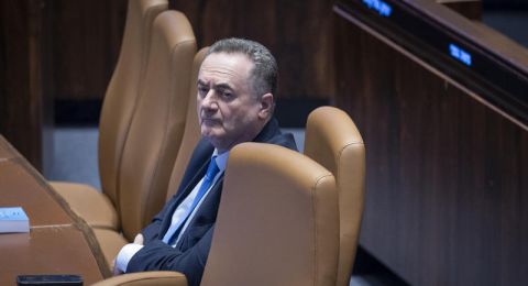 وزير الأمن يسرائيل كاتس يعلن المضي بإغلاق إذاعة 