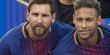 سروال داخلي وظهور لميسي.. مشجع يفاجئ نيمار بهدية غريبة
