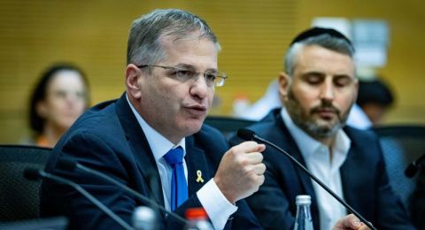 وزير التربية والتعليم: 