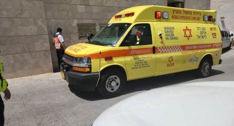 إصابة حرجة لعامل اثر سقوطه في ورشة بمركز البلاد