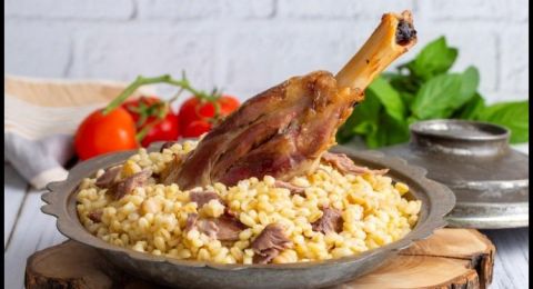 الفريكة باللحم للعزائم