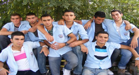 مدرسة الحكمة الثانوية تنتخب جواد كمال ابو يونس رئيسا لمجلس الطلاب مدرسة الحكمة الثانوية تنتخب جواد كمال ابو يونس رئيسا لمجلس الطلاب