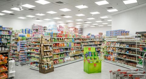 تقرير رسمي يكشف تراجع صمود الأعمال وتفاقم أزمة الإسكان في إسرائيل