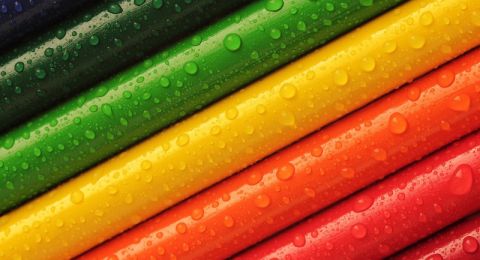 الالوان التي ستجلب الحظ السيئ للابراج في عام 2023