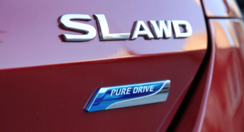 ماذا تعني Pure Drive على سيارات نيسان وما الهدف منها؟