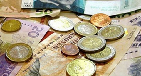 الدولار مقابل الشيكل.. أسعار صرف العملات اليوم الأحد 12 يناير