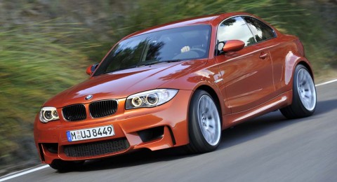 فيديو: شاهد BMW M1 كوبيه وهي تخترق الحوائط الخرسانية !! فيديو: شاهد BMW M1 كوبيه وهي تخترق الحوائط الخرسانية !!