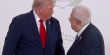 الرئيس الأميركي يصافح نظيره الفلسطيني قبيل انطلاق قمة شرم الشيخ