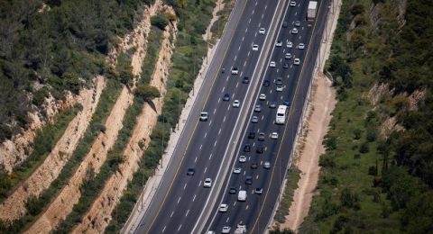 إغلاق شارع رقم 6 غدًا بسبب زيارة ترامب- اليكم حركة السير