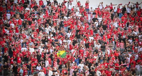 منع جماهير مكابي تل أبيب من حضور مباراة أستون فيلا في برمنغهام