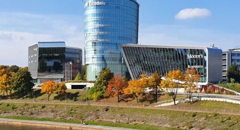 موديز: الهدنة في غزة تطور إيجابي مشروط بتنفيذ المرحلة الثانية من الاتفاق