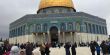 60 ألف مصلٍ يؤدون صلاة الجمعة في "الأقصى"