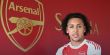 موهبة مصرية يوقع على عقد احترافي مع أرسنال