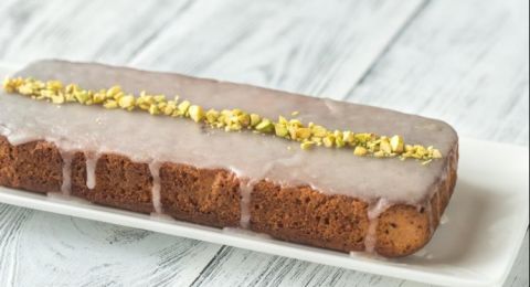 كيكة الفستق الحلبي بالصوص