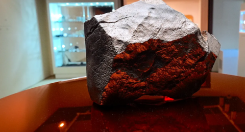 عرض قطعة من المريخ للبيع بـ4 ملايين دولار