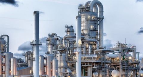 أسعار النفط تصعد مع تحسن المعنويات بدعم آمال الطلب وبيانات اقتصادية