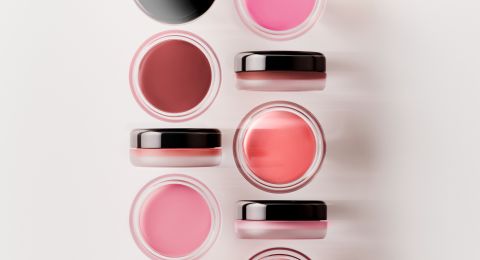 ماركة المكياج الفاخرة والمهنية 