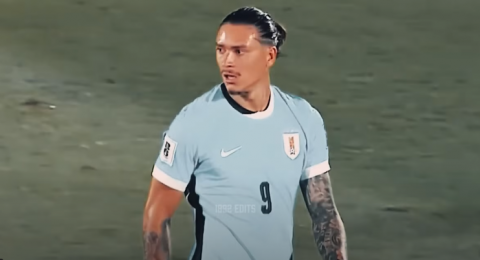 مفاجأة حول انتقال نجم ليفربول إلى الهلال السعودي