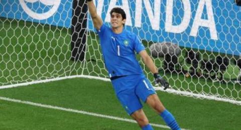 بعد تألقه في مونديال الأندية.. بونو مستمر مع 