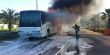 حافلة تحترق في بردس حنا 