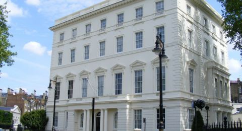 بريطانيا تمنع ضباطاً من الجيش الإسرائيلي من الدراسة في الكلية الملكية للأمن والدفاع