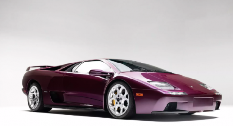 لامبورغيني ديابلو 2001 النادرة: أيقونة خالدة قد تتفوق على الريفويلتو