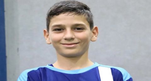 بقصف استهدف منزله.. مقتل لاعب كرة قدم مع 14 من أفراد أسرته