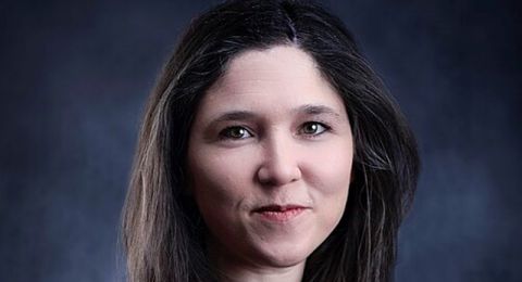 ليلي بن عامي لبكرا: 