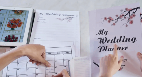 خطيبته اشتعلت غضبًا.. هذا ما فعله رجل بمدخرات زفافه