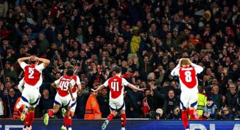 الدوري الإنجليزي.. أرسنال وتوتنهام في الصدارة وتشيلسي يتعثر
