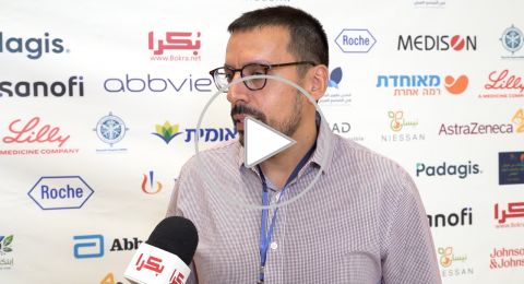 د. صالح ظاهر: 