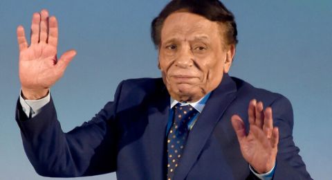 لماذا غاب عادل امام عن جنازة شقيقته