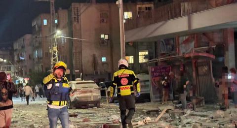 بات يام: ارتفاع حصيلة الهجمات الصاروخية إلى 6 قتلى و7 مفقودين