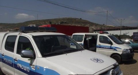 الاشتباه بسرقة ممتلكات من منازل تضررت بقصف إيراني في بات يام: توقيف شاب من كسيفة