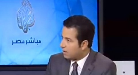 مشادة بين مذيع الجزيرة وضيفه على الهواء مشادة بين مذيع الجزيرة وضيفه على الهواء