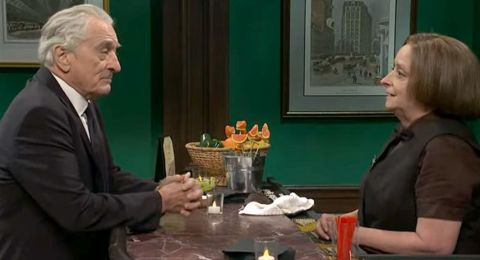 روبرت دي نيرو يفاجئ الجمهور بمحاولة 