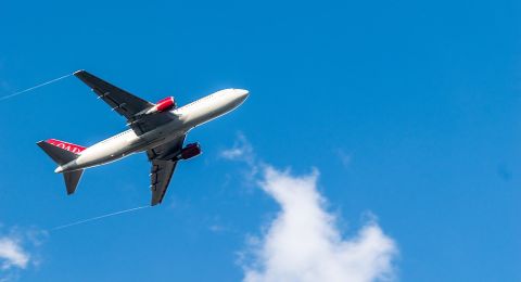 4 نصائح للتخلص من رهاب الطيران.. وماذا عن المطبات الهوائية؟