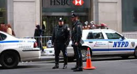 امرأة متحولة جنسيا تحول حياة صبي عمره 14 عاما إلى كابوس في منطقة مانهاتن الأمريكية