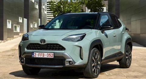 بتقنيات هجينة .. تويوتا تقدم ياريس كروس الجديدة كليًا