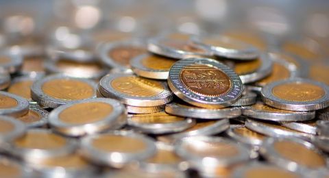 كيفية زكاة المال المدخر في حسابات البنوك 