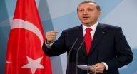 أردوغان: المسلمون سبقوا كولومبوس إلى اكتشاف أمريكا ويريد بناء مسجد فى كوبا أردوغان: المسلمون سبقوا كولومبوس إلى اكتشاف أمريكا ويريد بناء مسجد فى كوبا